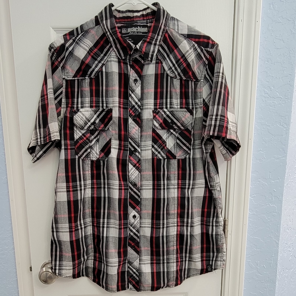 Machine Red Black Gray Short Sleeve Button Up